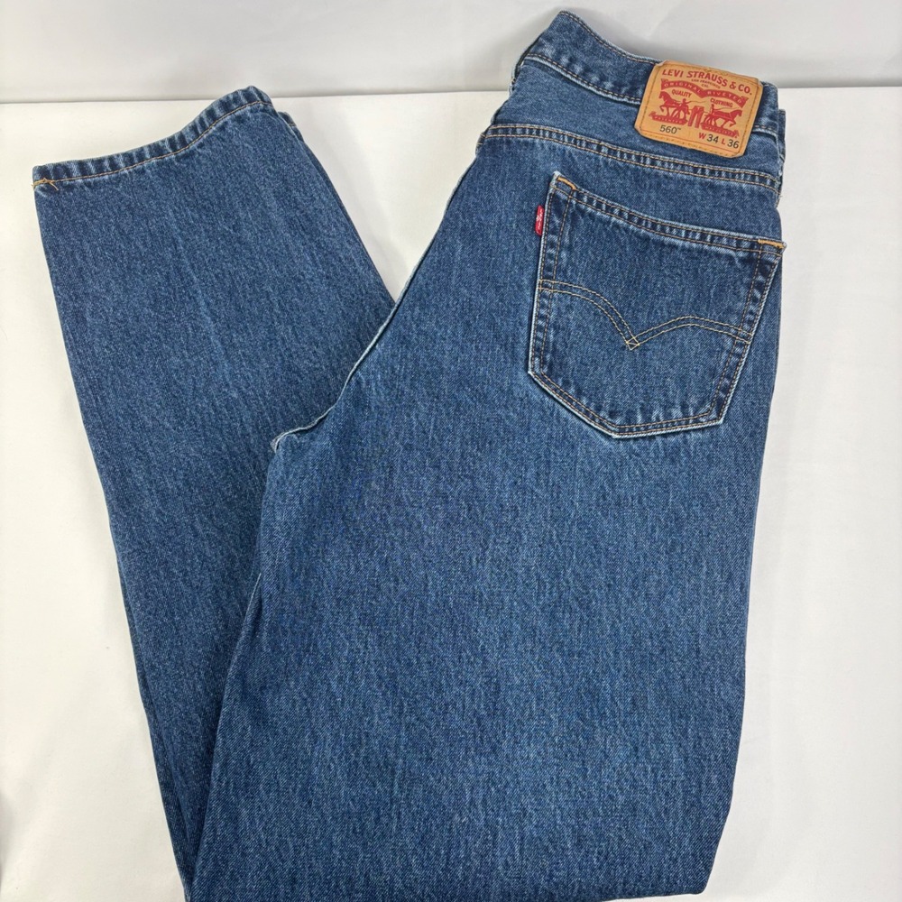 Levis Men's 560 Relaxed Fit Tapered Leg Blue Medium Wash Jeans 34x36 (34x35)